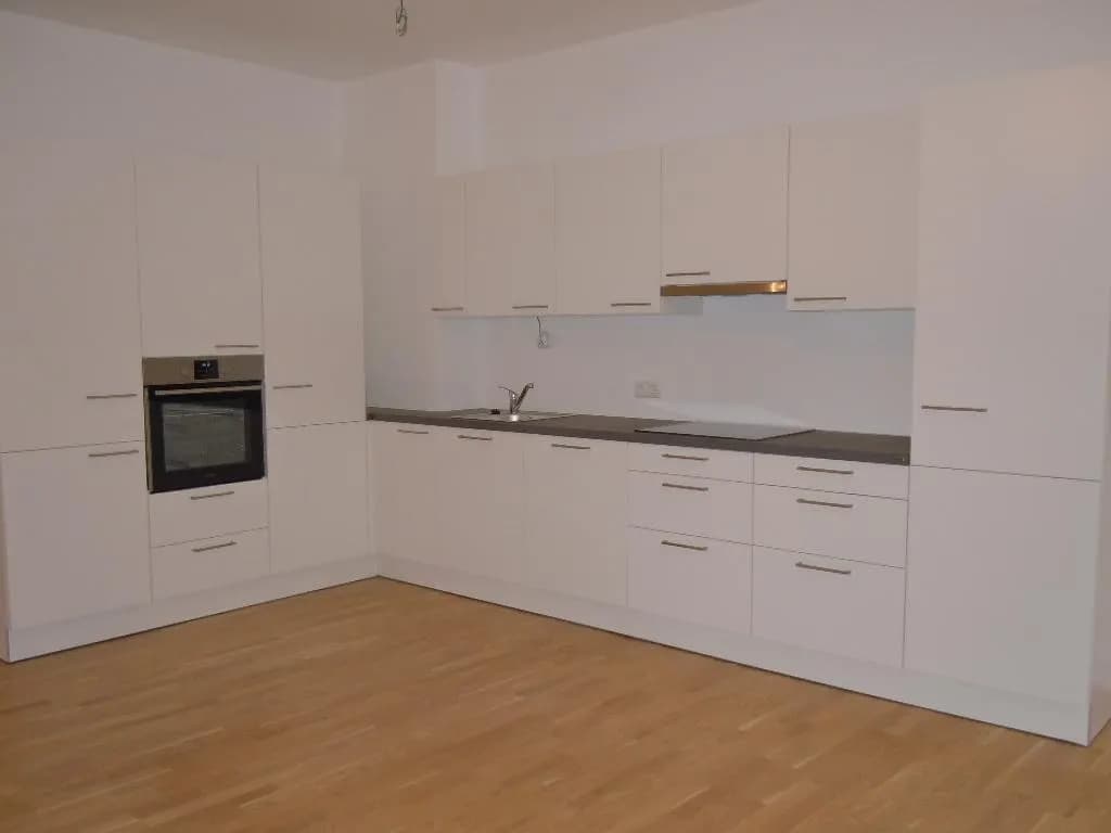 2-Zimmer-Wohnung mieten in Linz – 91,05 m², € 1.299