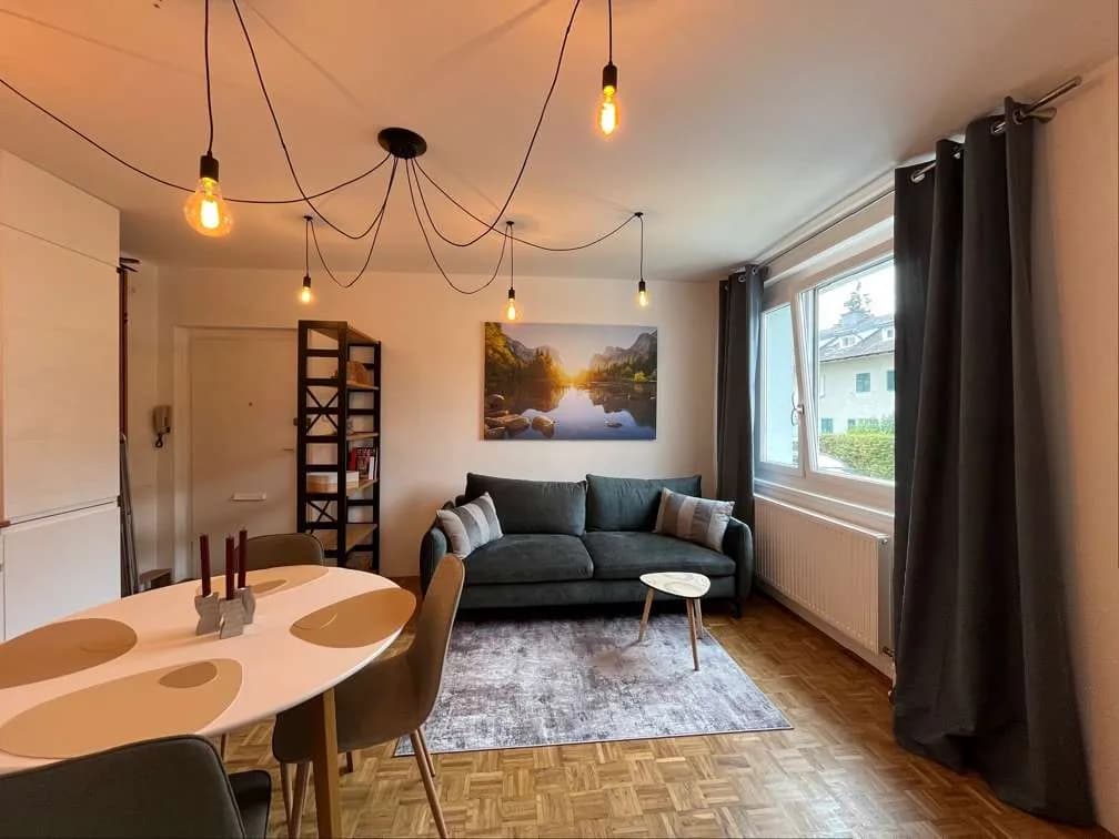 2-Zimmer-Wohnung mieten in Gmunden – 30 m², € 1.200
