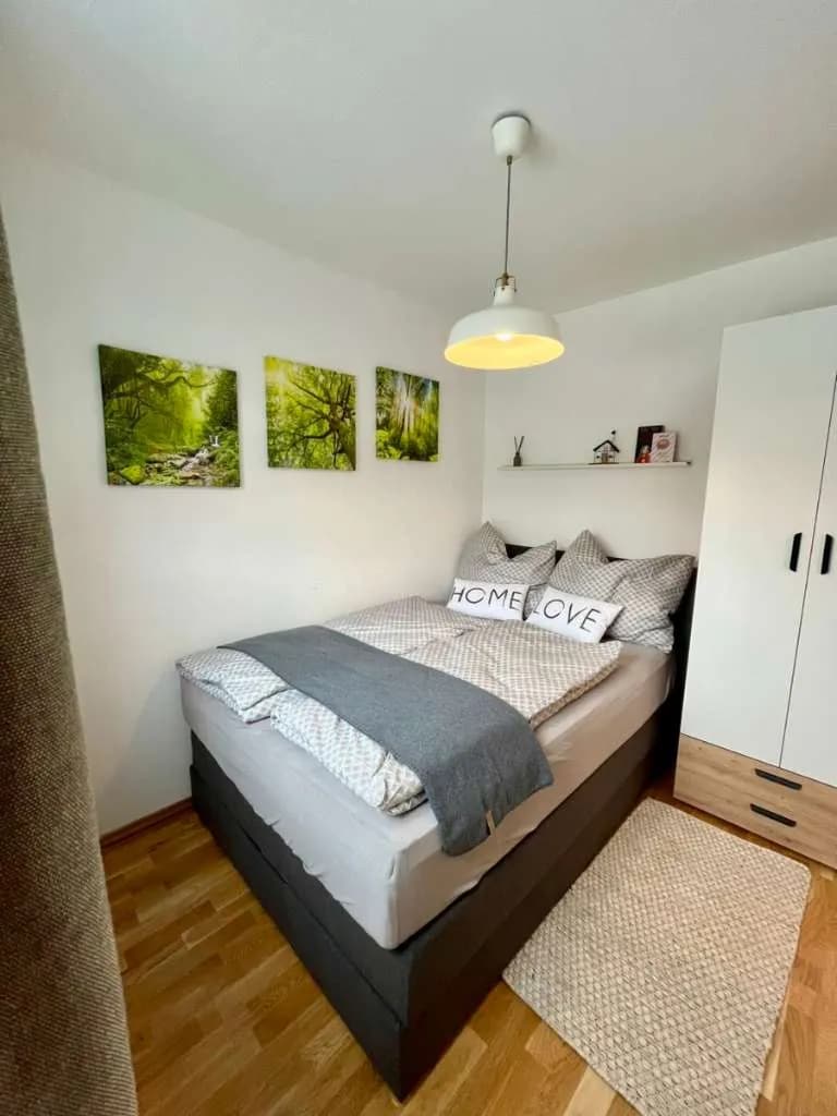 2-Zimmer-Wohnung mieten in Gmunden – 30 m², € 1.200 – Bild 4 von 9