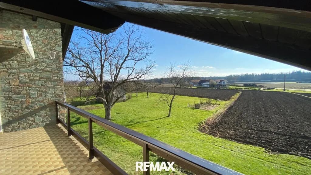 Grundstück kaufen in Südoststeiermark – 33 000 m², € 649.000 – Bild 2 von 47