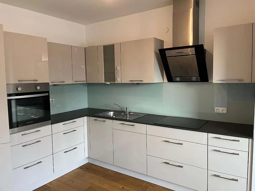 2-Zimmer-Wohnung mieten in Linz – 69 m², € 1.070 – Bild 1 von 12