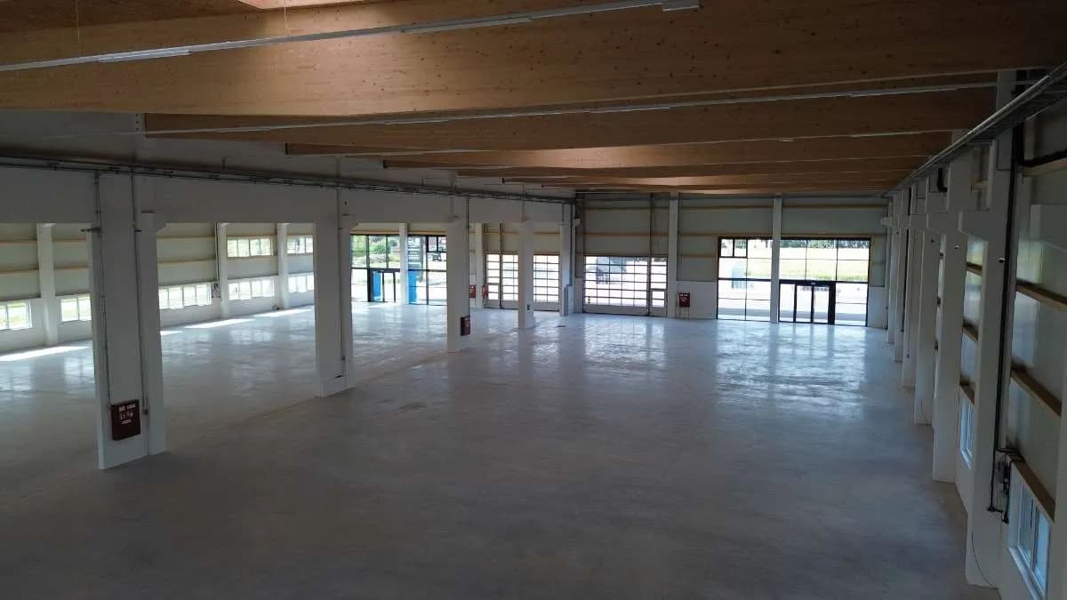Gewerbeimmobilie mieten in Völkermarkt – 1 360 m², € 8 – Bild 2 von 10