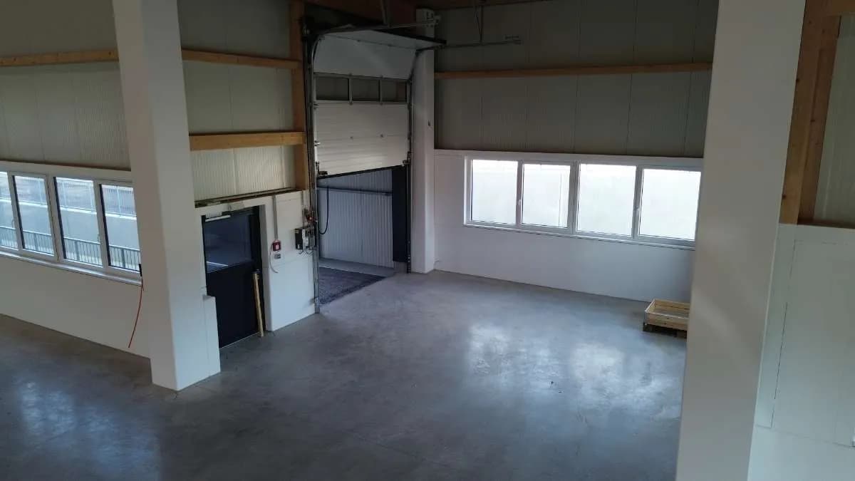 Gewerbeimmobilie mieten in Völkermarkt – 1 360 m², € 8 – Bild 9 von 10