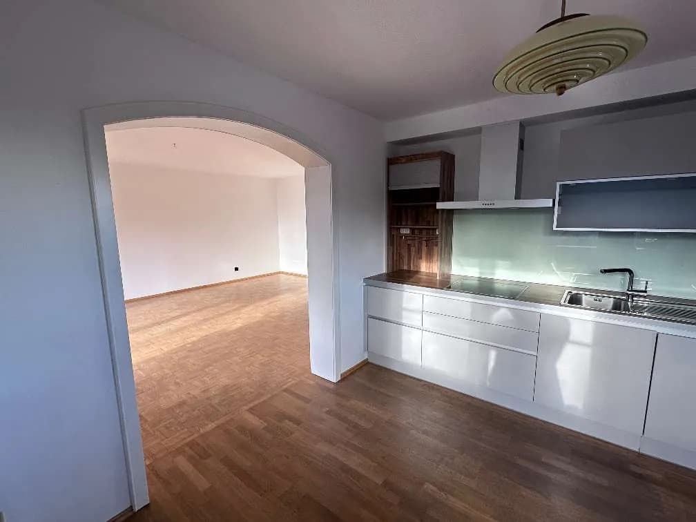 4-Zimmer-Wohnung mieten in Gmunden – 90 m², € 1.376