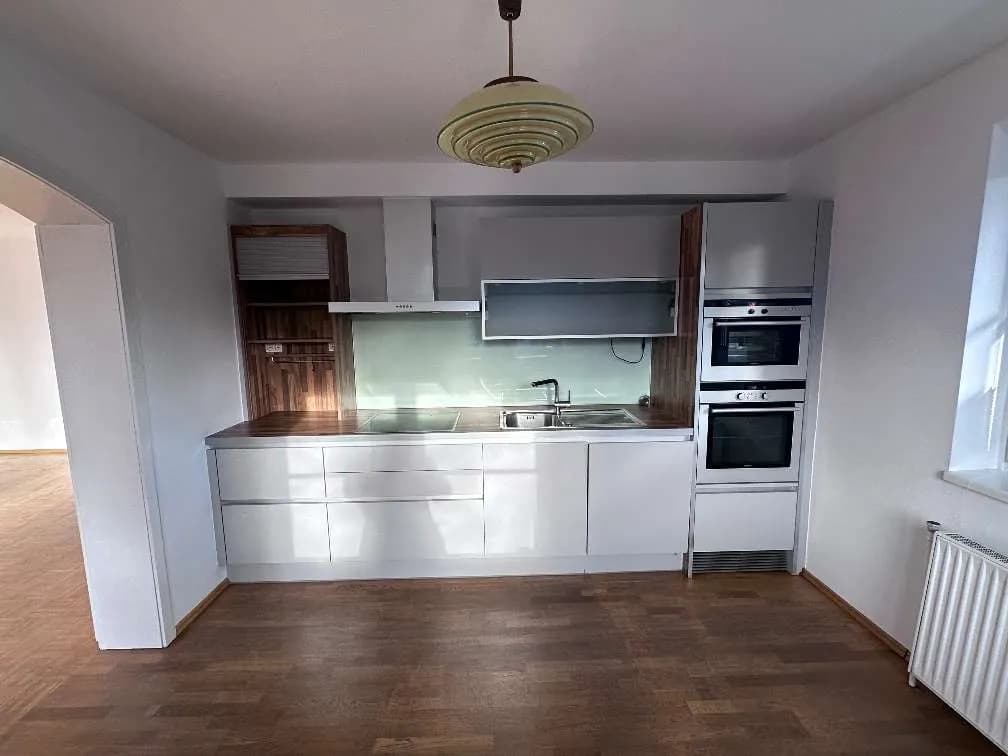 4-Zimmer-Wohnung mieten in Gmunden – 90 m², € 1.376 – Bild 2 von 17