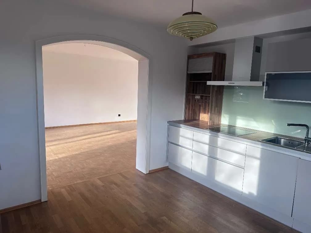 4-Zimmer-Wohnung mieten in Gmunden – 90 m², € 1.376 – Bild 13 von 17