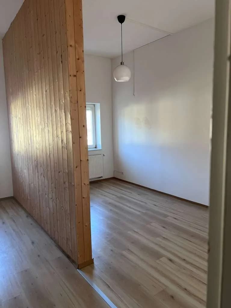 2-Zimmer-Wohnung mieten in Leoben – 59 m², € 682 – Bild 4 von 4