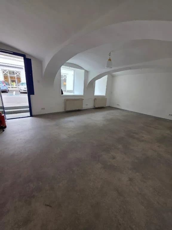 Gewerbeimmobilie mieten in Wolfsberg – 56 m², € 461