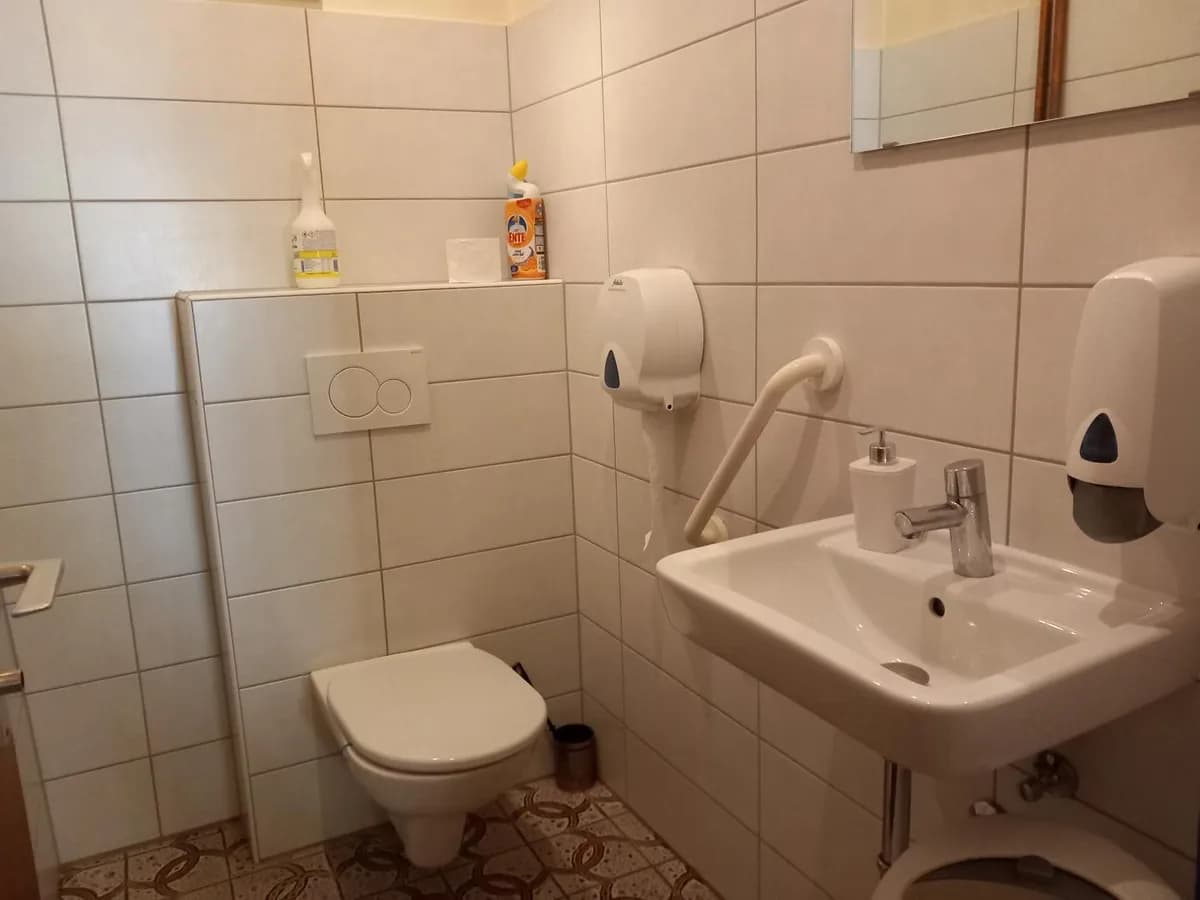 Gewerbeimmobilie mieten in Wolfsberg – 82 m², € 649 – Bild 7 von 9