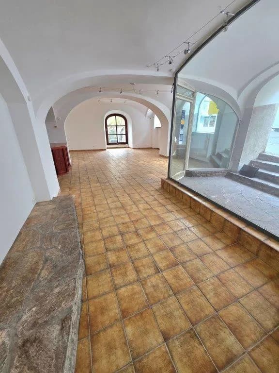 Gewerbeimmobilie mieten in Wolfsberg – 82 m², € 502 – Bild 2 von 8