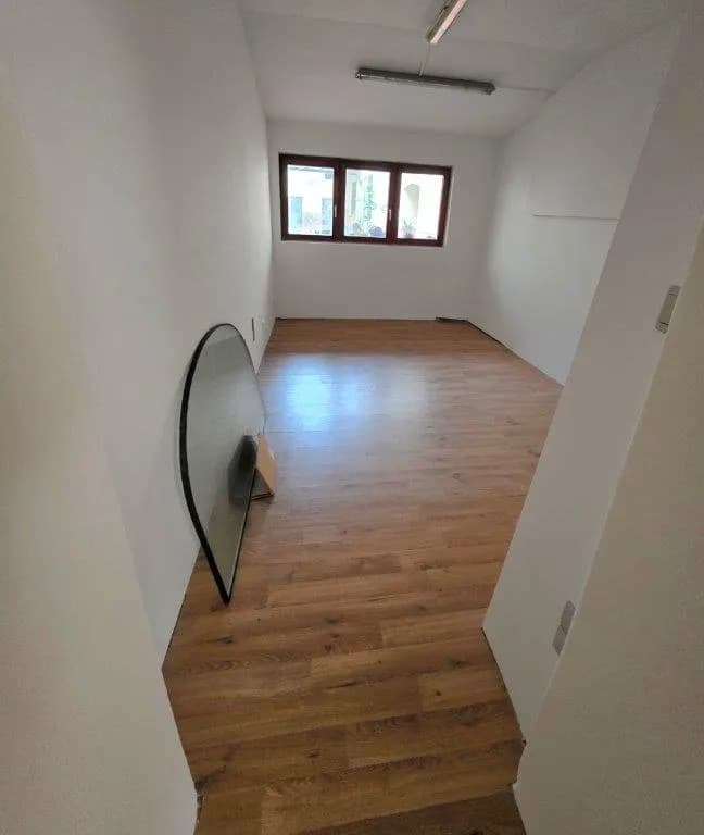 Gewerbeimmobilie mieten in Wolfsberg – 82 m², € 502 – Bild 7 von 8