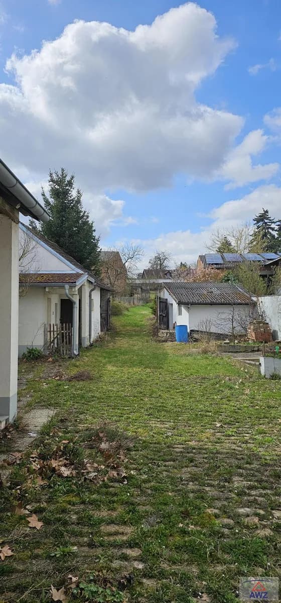 Grundstück kaufen in Gänserndorf – 1 690 m² – Bild 3 von 3