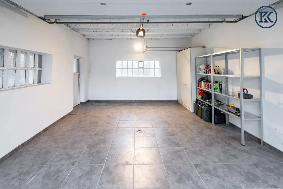 7-Zimmer-Gewerbeimmobilie kaufen in Gänserndorf – 253 m², € 560.000 – Bild 17 von 79