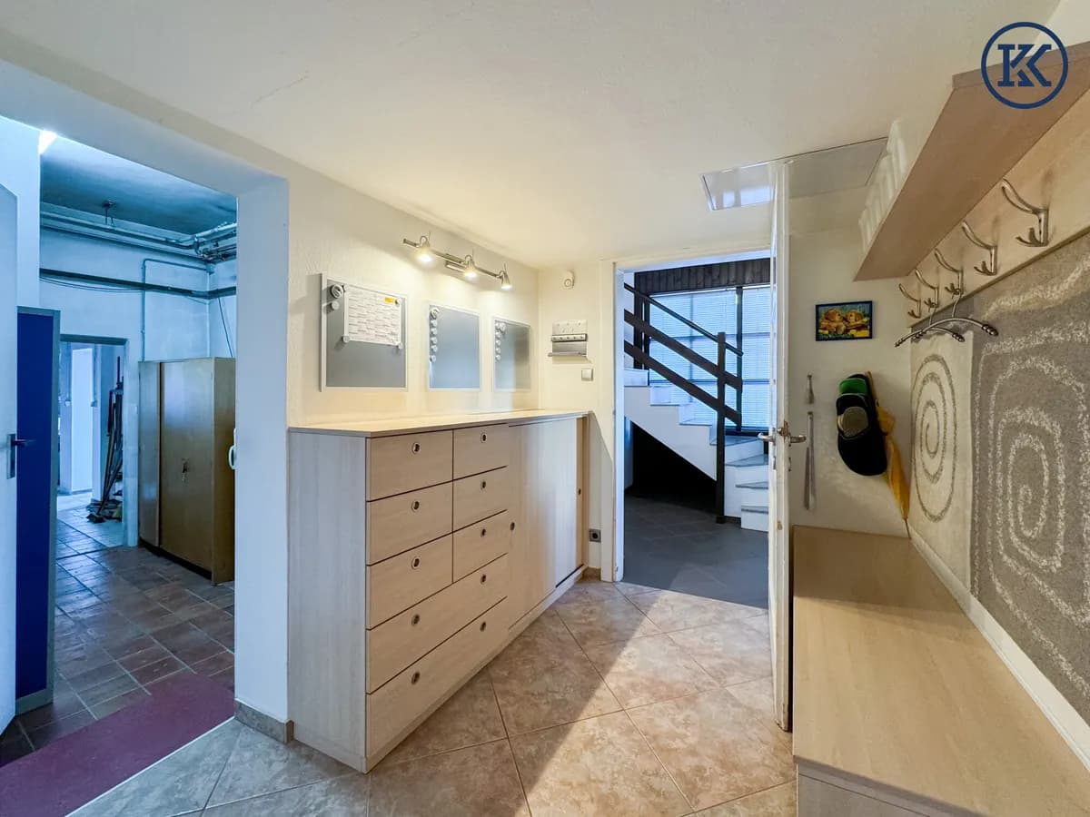 7-Zimmer-Gewerbeimmobilie kaufen in Gänserndorf – 253 m², € 560.000 – Bild 54 von 79