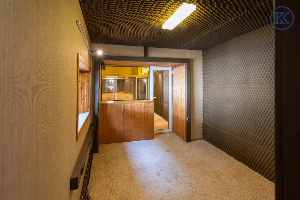 7-Zimmer-Gewerbeimmobilie kaufen in Gänserndorf – 253 m², € 560.000 – Bild 70 von 79