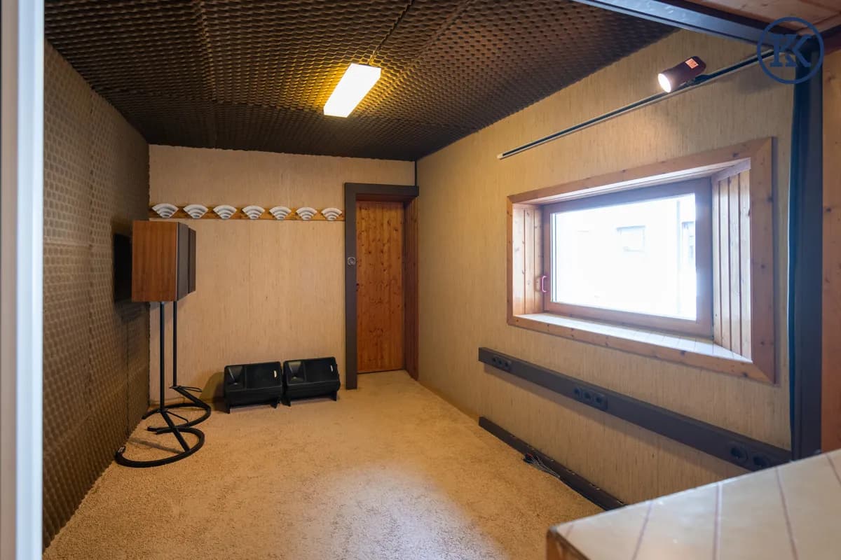 7-Zimmer-Gewerbeimmobilie kaufen in Gänserndorf – 253 m², € 560.000 – Bild 72 von 79
