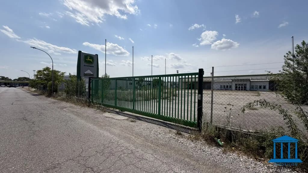 Gewerbeimmobilie kaufen in Wiener Neustadt – 1 587 m², € 1.850.000 – Bild 16 von 49