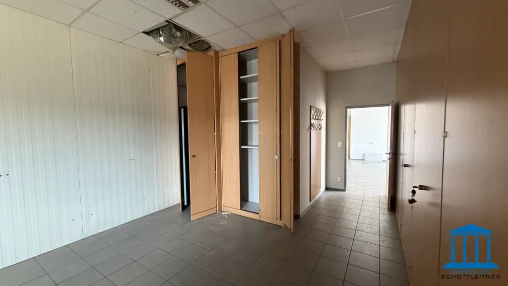 Gewerbeimmobilie kaufen in Wiener Neustadt – 1 587 m², € 1.850.000 – Bild 27 von 49
