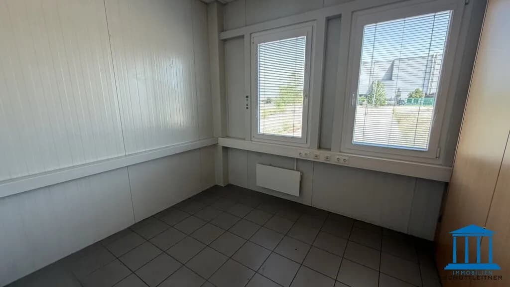 Gewerbeimmobilie kaufen in Wiener Neustadt – 1 587 m², € 1.850.000 – Bild 30 von 49
