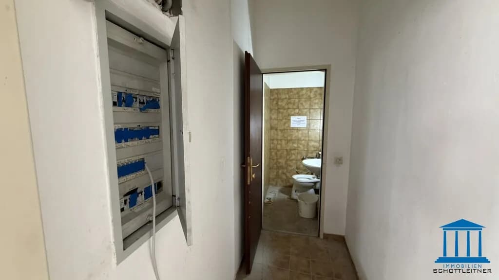 Gewerbeimmobilie kaufen in Wiener Neustadt – 600 m², € 380.000 – Bild 17 von 21
