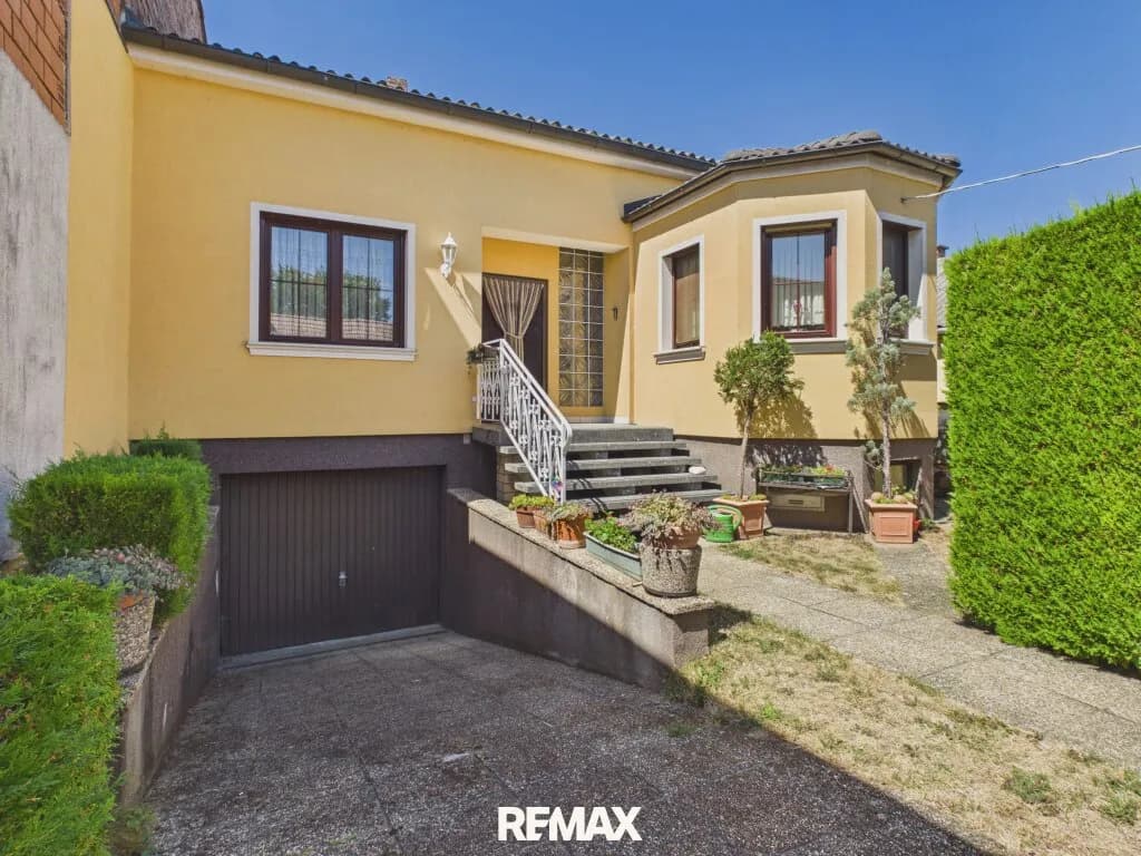 Haus kaufen in Bruck an der Leitha – 95 m², € 299.000