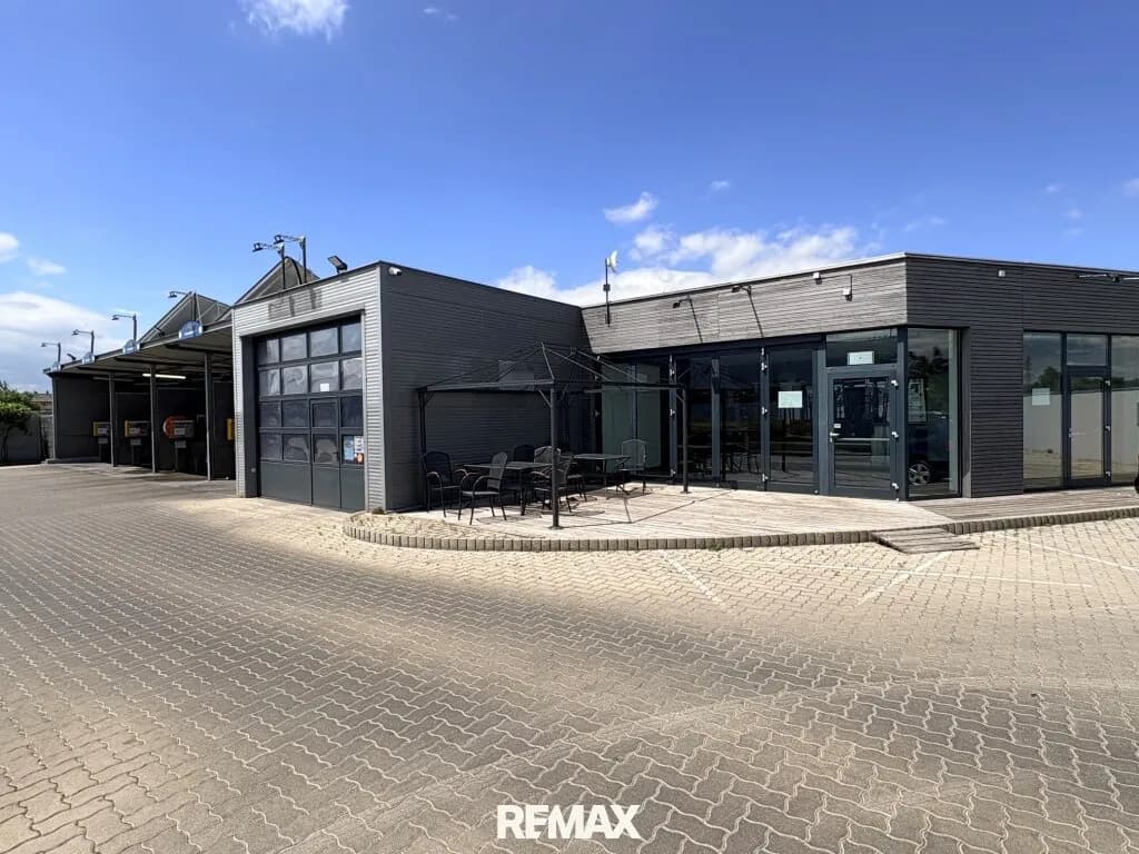 Gewerbeimmobilie mieten in Neusiedl am See – 70 m², € 1.300