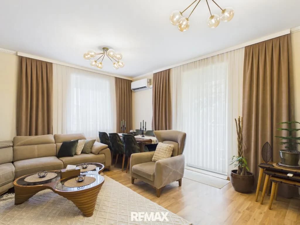 3-Zimmer-Wohnung kaufen in Baden – 71,72 m², € 230.000