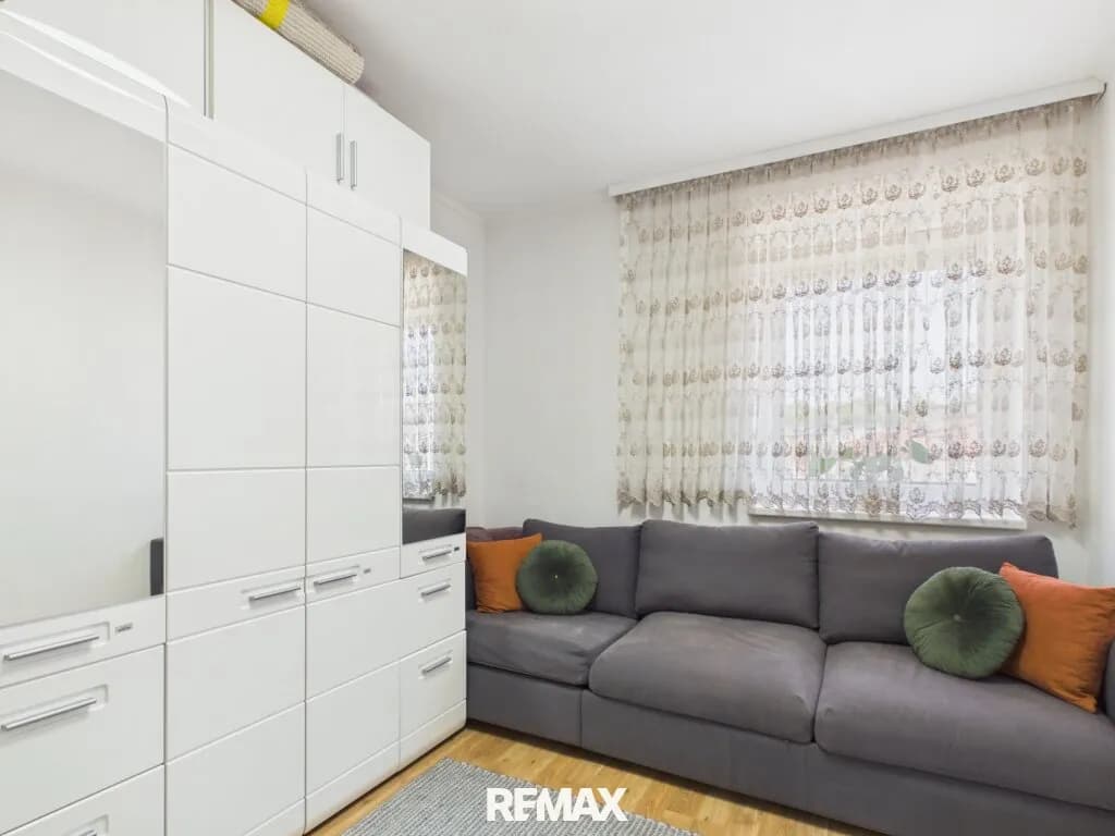 3-Zimmer-Wohnung kaufen in Baden – 71,72 m², € 230.000 – Bild 7 von 15