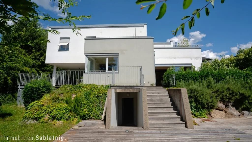 5-Zimmer-Immobilie mieten in Graz – 300 m², € 4.000 – Bild 3 von 36