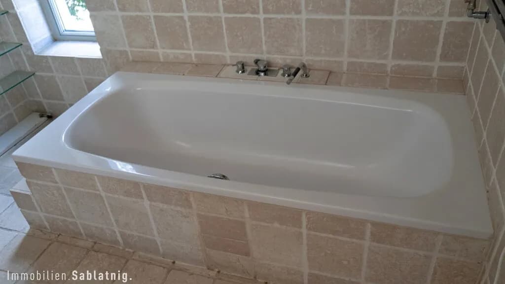 5-Zimmer-Immobilie mieten in Graz – 300 m², € 4.000 – Bild 23 von 36