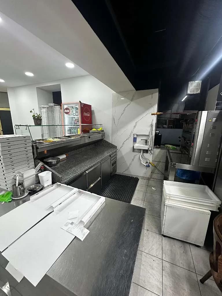 3-Zimmer-Gewerbeimmobilie mieten in Wien – 200 m², € 3.153 – Bild 10 von 12