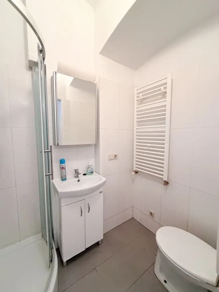 2-Zimmer-Gewerbeimmobilie mieten in Wien – 43,63 m², € 745 – Bild 10 von 15