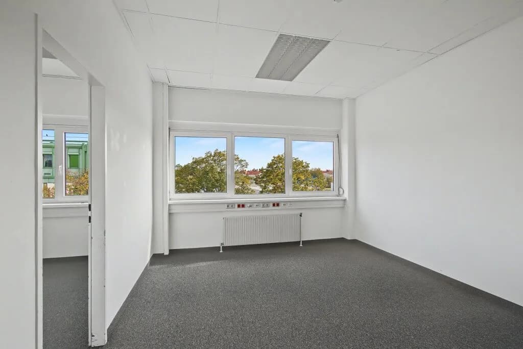 Gewerbeimmobilie mieten in Wien – 158 m², € 10 – Bild 11 von 17