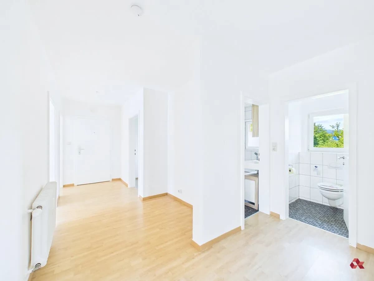 3-Zimmer-Wohnung mieten in Kufstein – 99 m², € 1.406 – Bild 7 von 10
