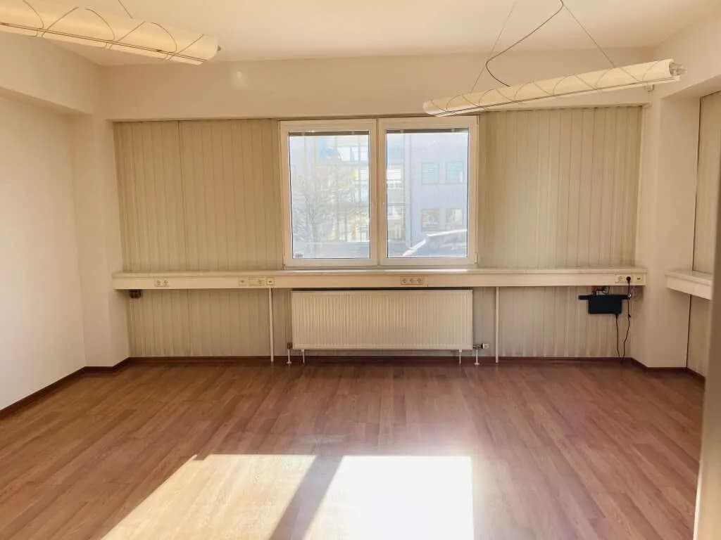 Gewerbeimmobilie mieten in Salzburg-Umgebung – 1 120 m² – Bild 4 von 8