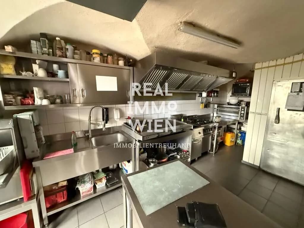 4-Zimmer-Gewerbeimmobilie kaufen in Klagenfurt – 30 m², € 395.000 – Bild 7 von 14