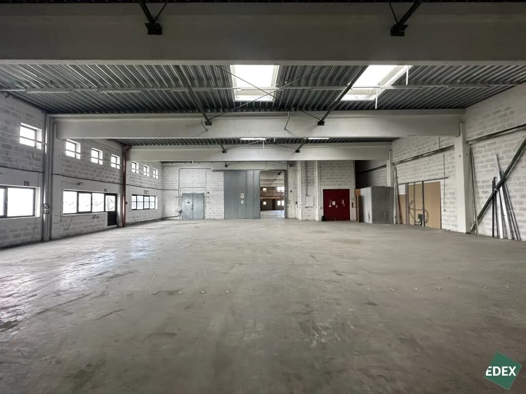Gewerbeimmobilie kaufen in Wien – 3 149 m², € 4.000.000 – Bild 2 von 15