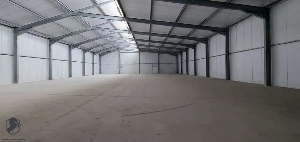 Gewerbeimmobilie mieten in Eisenstadt - Umgebung – 900 m², € 4.500