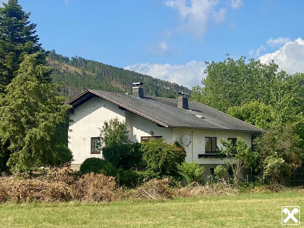 4-Zimmer-Haus kaufen in Neunkirchen – 102 m², € 350.000