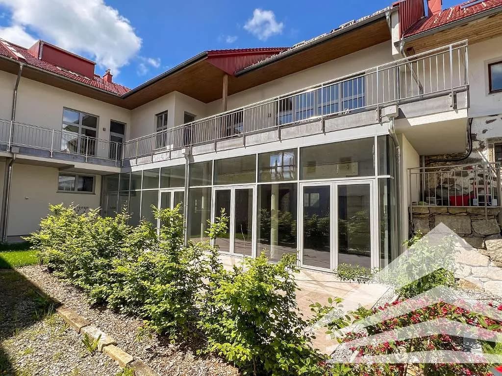 Gewerbeimmobilie mieten in Urfahr-Umgebung – 334 m², € 3.671 – Bild 5 von 8