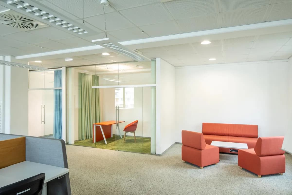 1-Zimmer-Gewerbeimmobilie mieten in Wien – 121 m², € 1.577 – Bild 1 von 6