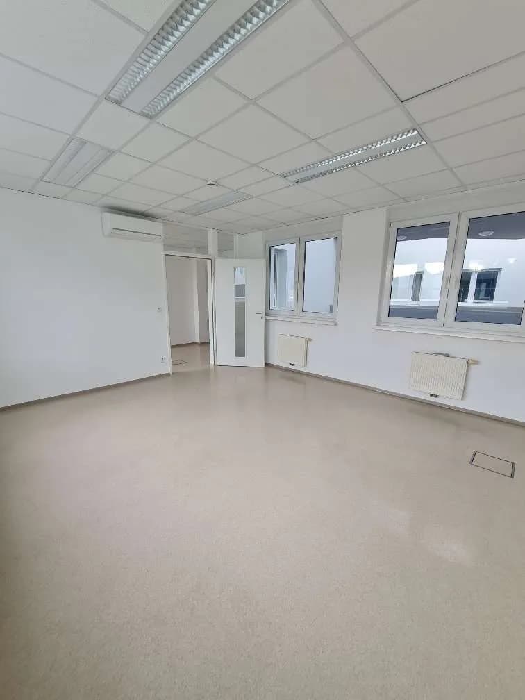 3-Zimmer-Gewerbeimmobilie mieten in Graz – 93 m², € 816 – Bild 2 von 9