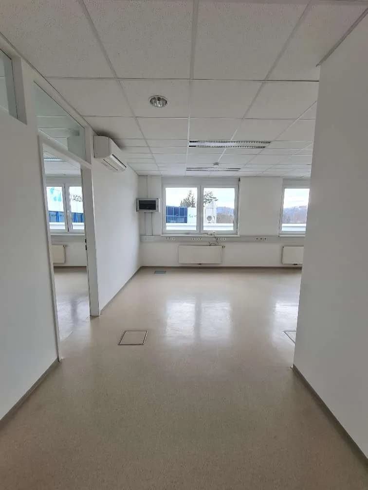 3-Zimmer-Gewerbeimmobilie mieten in Graz – 93 m², € 816 – Bild 4 von 9