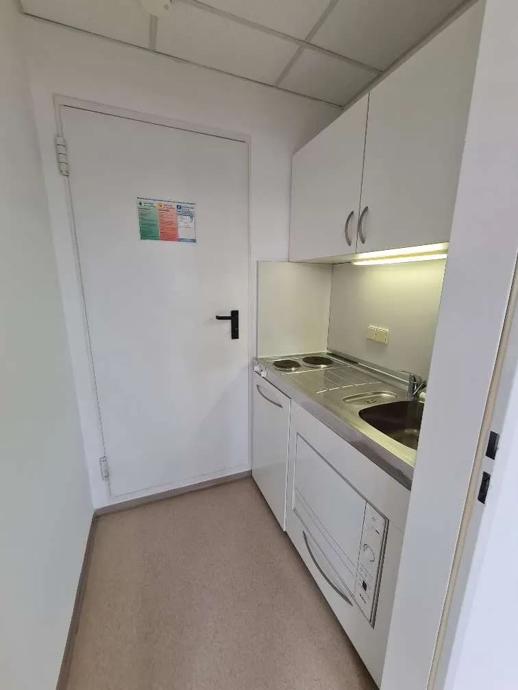 3-Zimmer-Gewerbeimmobilie mieten in Graz – 93 m², € 816 – Bild 5 von 9