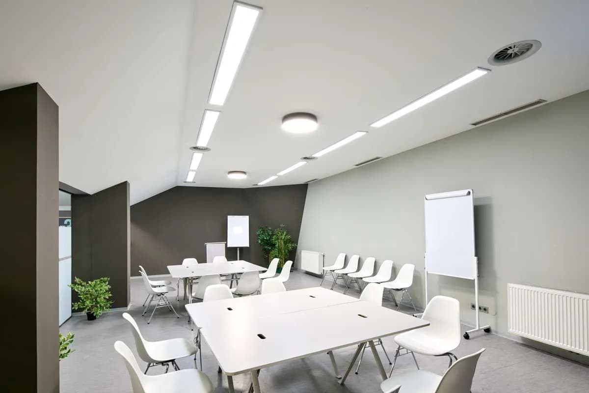 Gewerbeimmobilie mieten in Wien – 220 m², € 3.572 – Bild 13 von 15