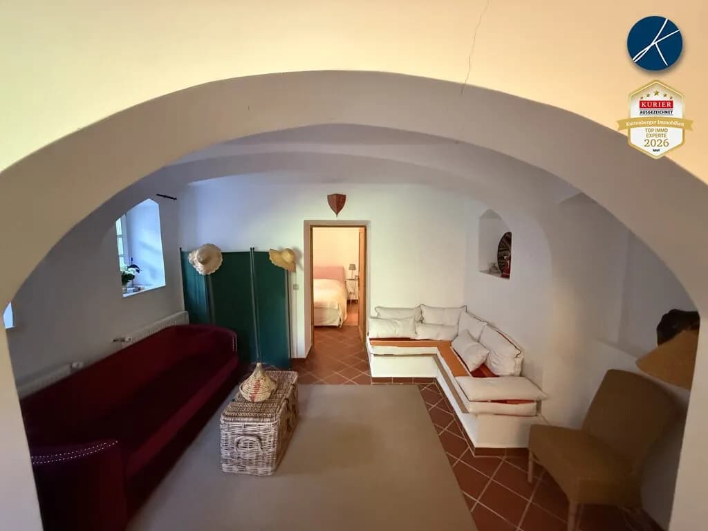 9-Zimmer-Haus mieten in Krems Land – 320 m², € 1.900 – Bild 10 von 21