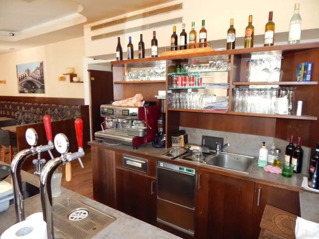 3-Zimmer-Gewerbeimmobilie mieten in Wien – 177 m², € 2.150 – Bild 9 von 25