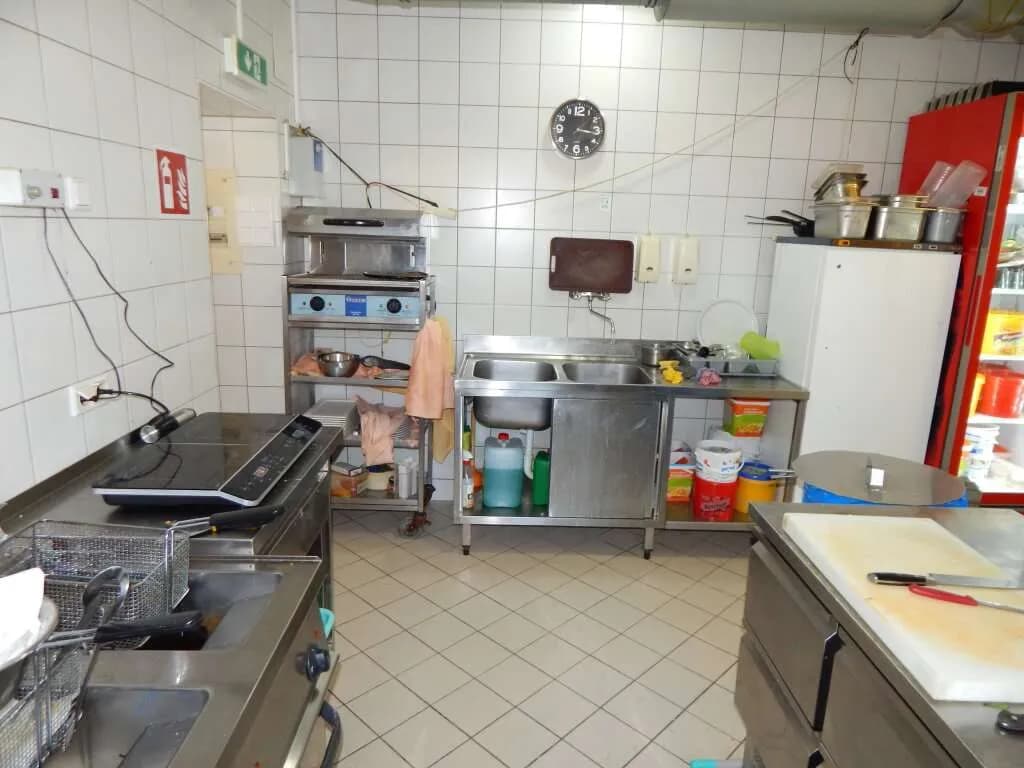 3-Zimmer-Gewerbeimmobilie mieten in Wien – 177 m², € 2.150 – Bild 12 von 25