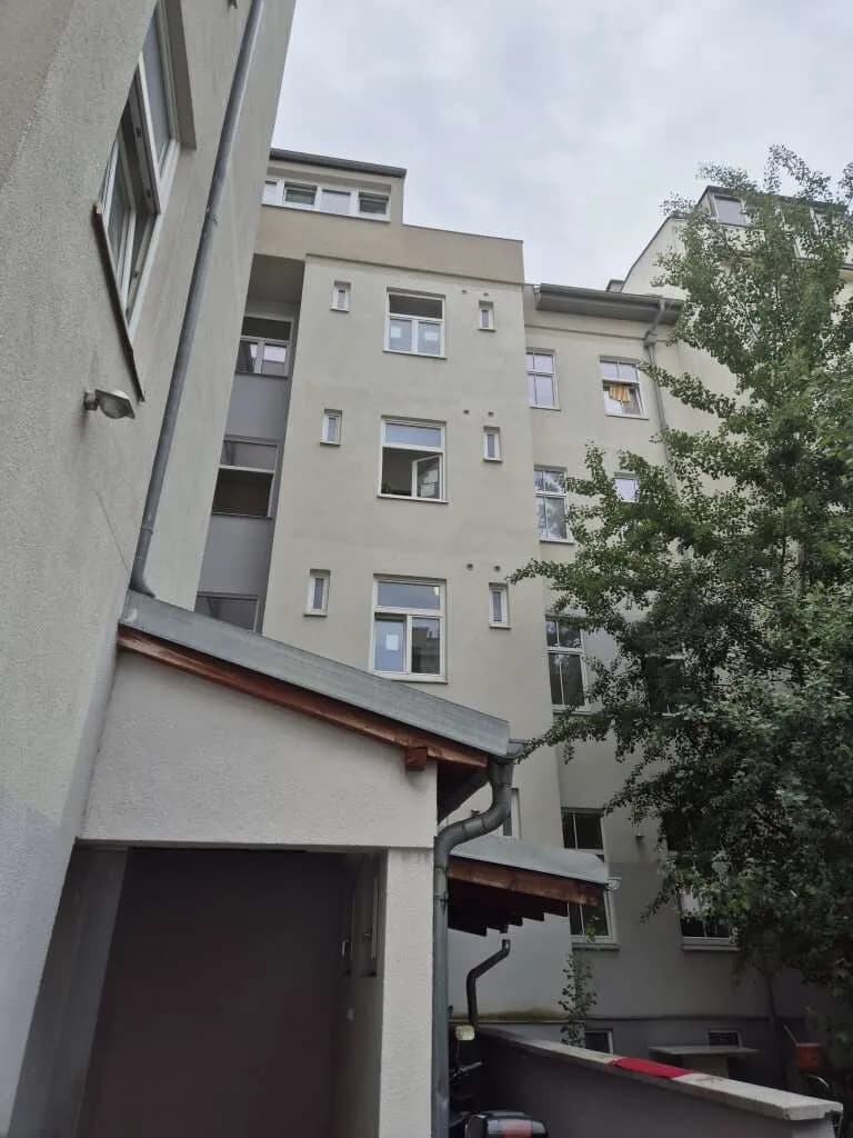 Gewerbeimmobilie kaufen in Wien – 1 851 m², € 3.927.000