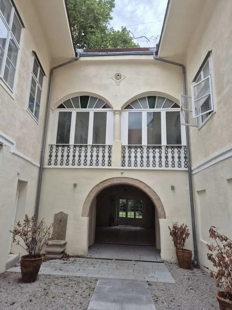Gewerbeimmobilie kaufen in Baden – 871 m², € 2.620.000 – Bild 2 von 4